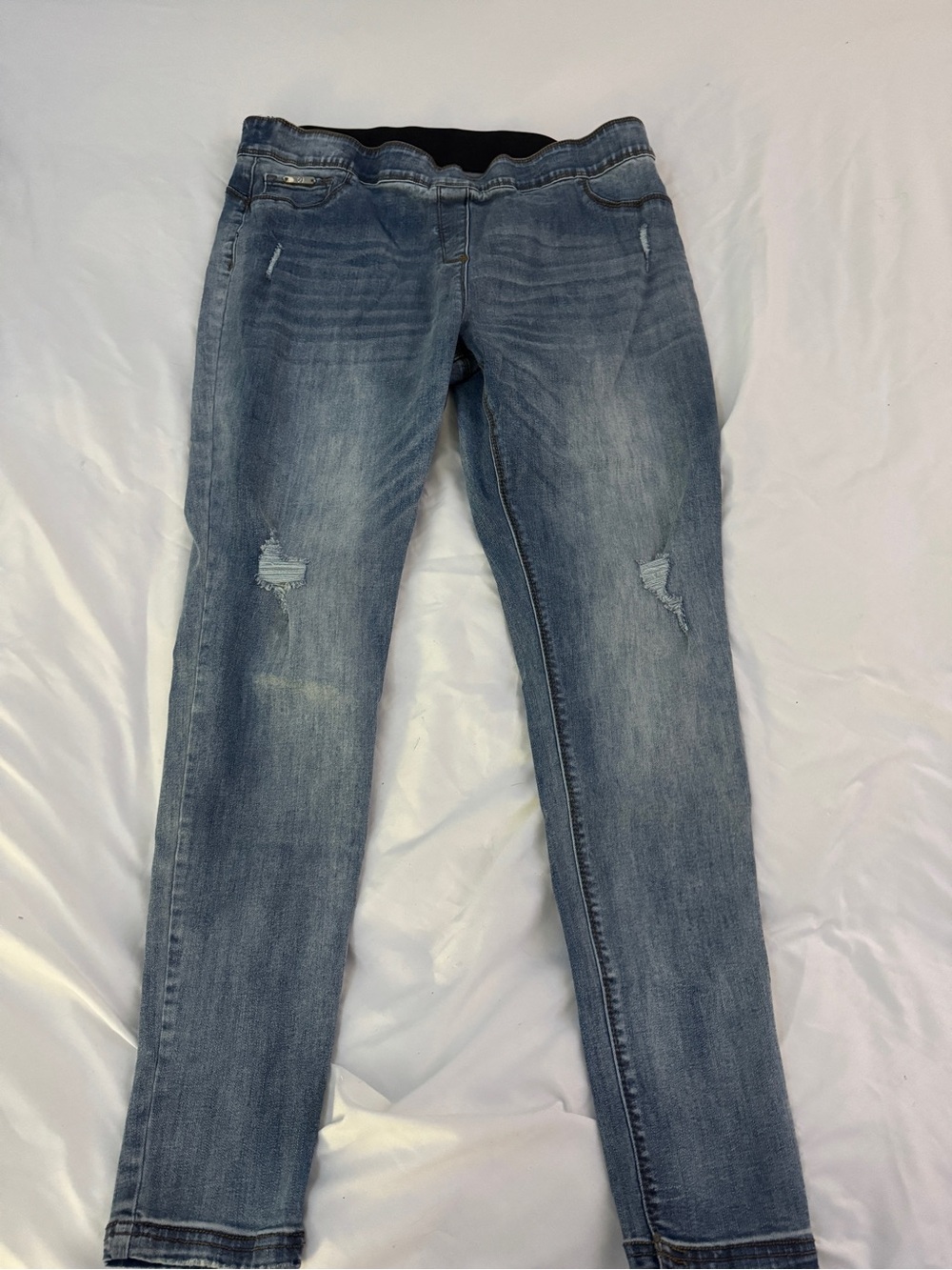 Coco + Carmen Distressed Pull-On Skinny Jeans Medium Wash with Elastic Band XL